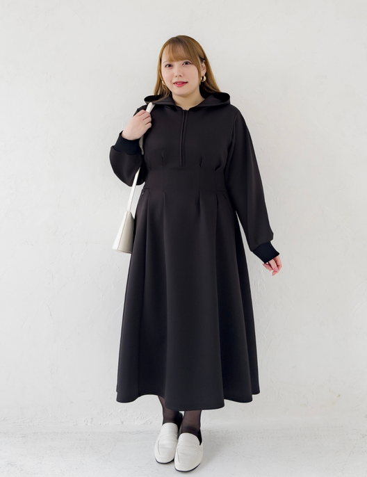 【ベーシックライン】ダブルポケットパーカーワンピ