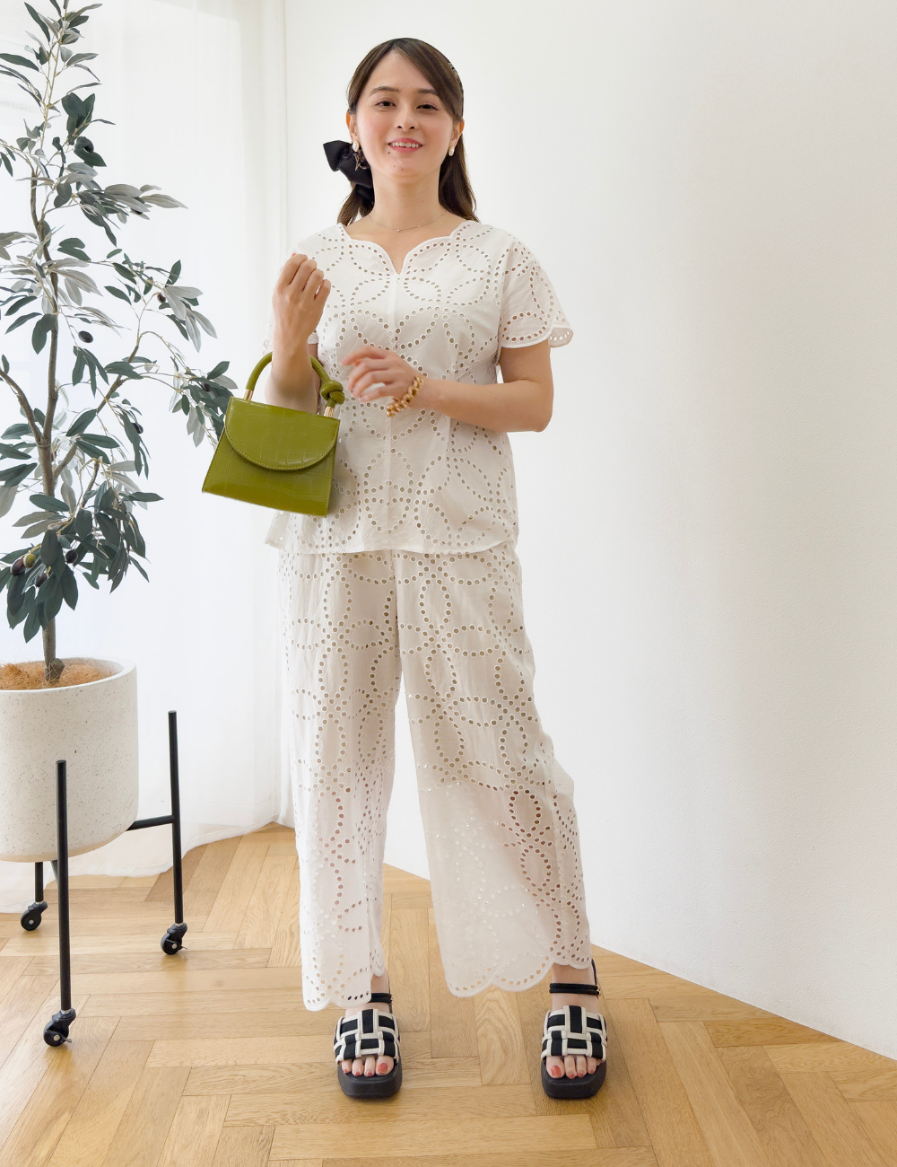 セットアップ可能】ヴェネツィアンレースパンツ| CINEMATIQ by Pinup セットアップ可能】ヴェネツィアンレースパンツ| CINEMATIQ by Pinup