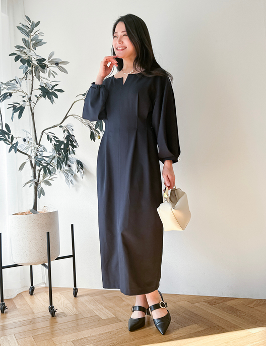 キーネックパールワンピ - Pinup Closet ONLINE STORE