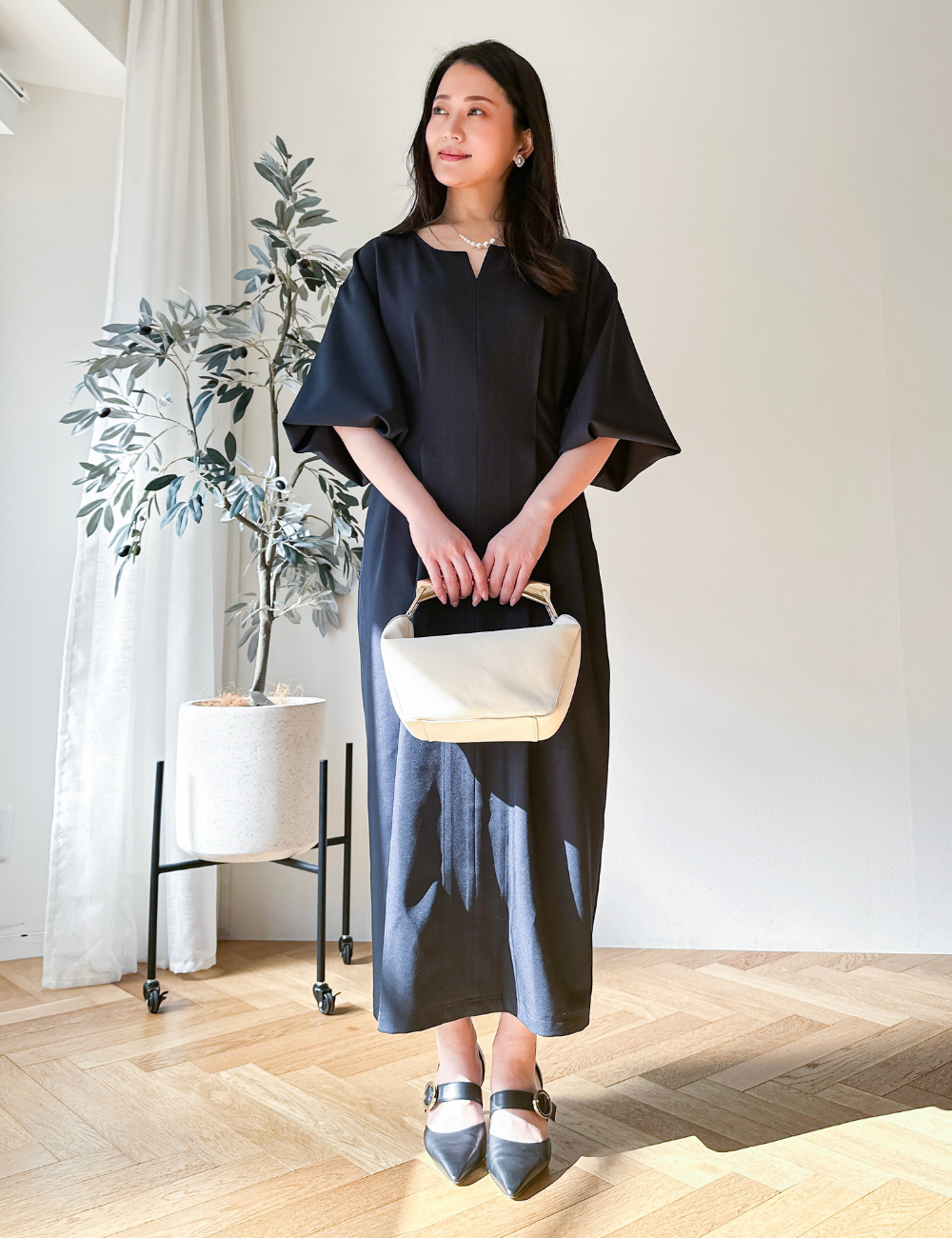 キーネックパールワンピ - Pinup Closet ONLINE STORE