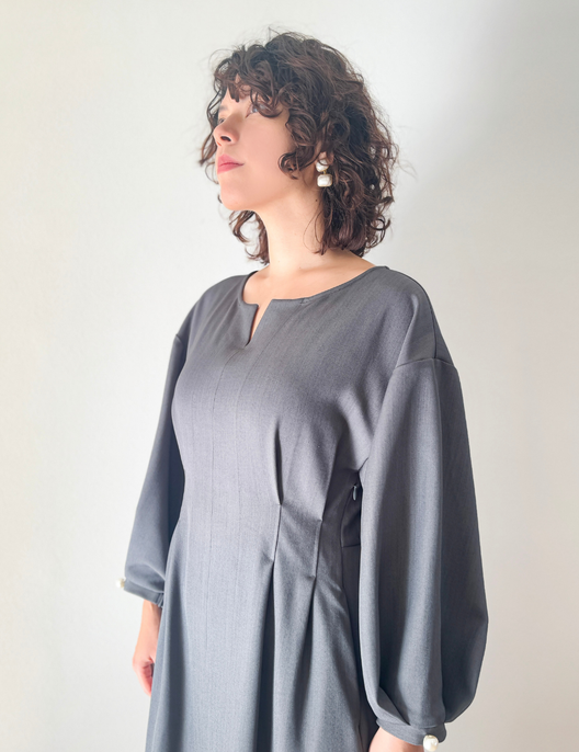 キーネックパールワンピ - Pinup Closet ONLINE STORE