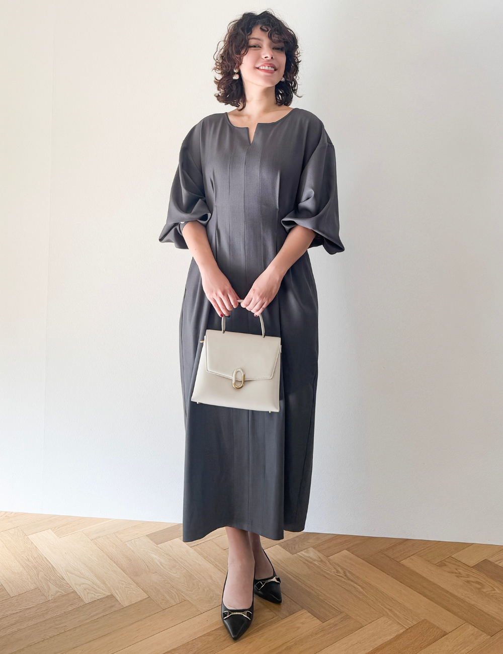キーネックパールワンピ - Pinup Closet ONLINE STORE