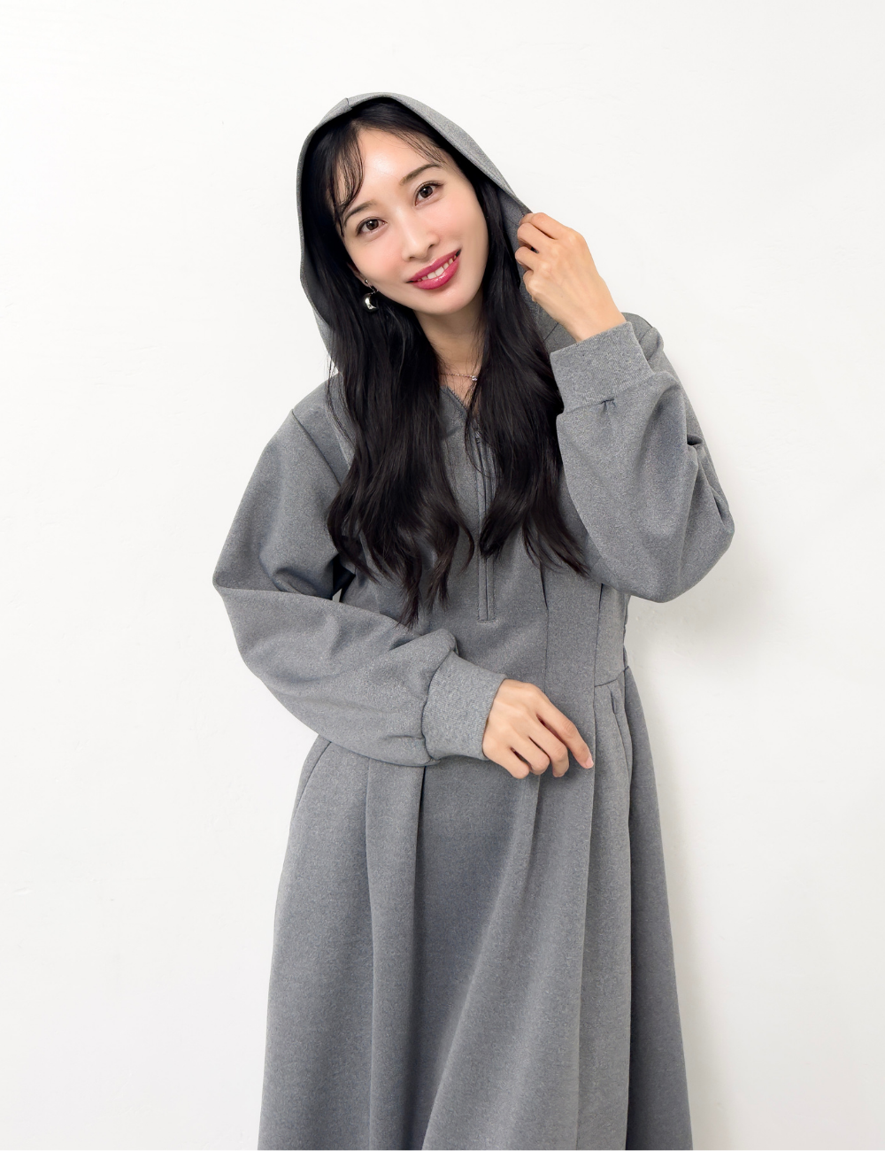 【ベーシックライン】ダブルポケットパーカーワンピ
