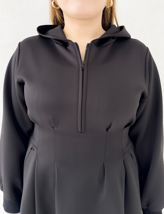【ベーシックライン】ダブルポケットパーカーワンピ