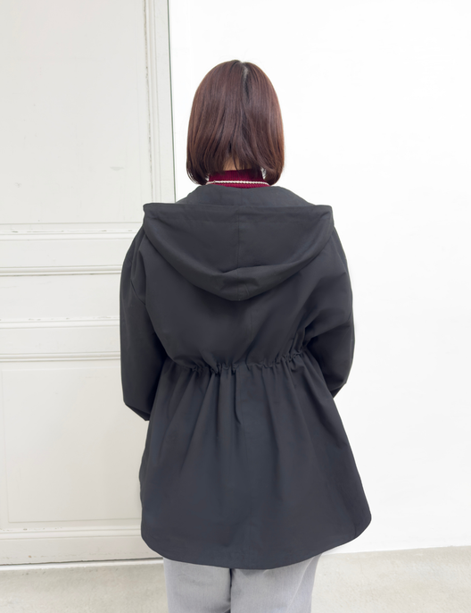 CINEMATIQ 【日本製生地】撥水難燃タウンジャケット ブラック 背面 モデル着用