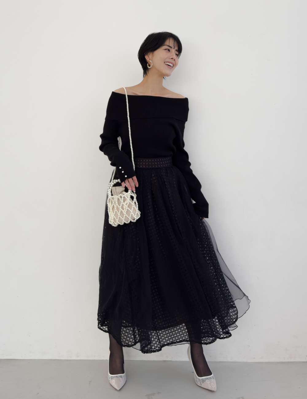 CINEMATIQ チュールレイヤードスカート ブラック 正面 モデル着用