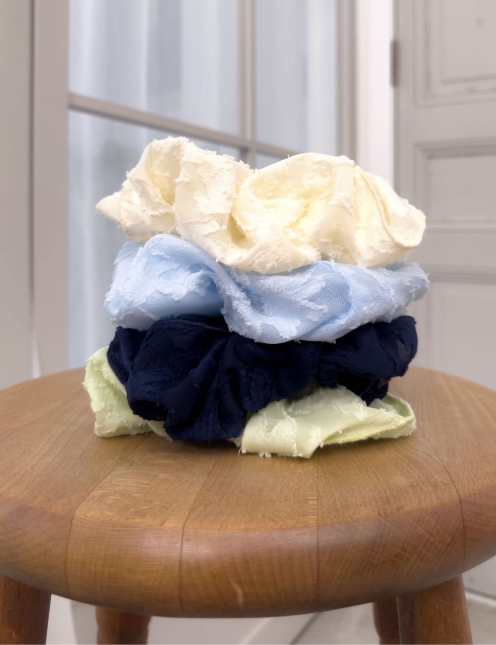 CINEMATIQ カットジャガードシュシュ ライトブルー アイボリー ライトグリーン ネイビー