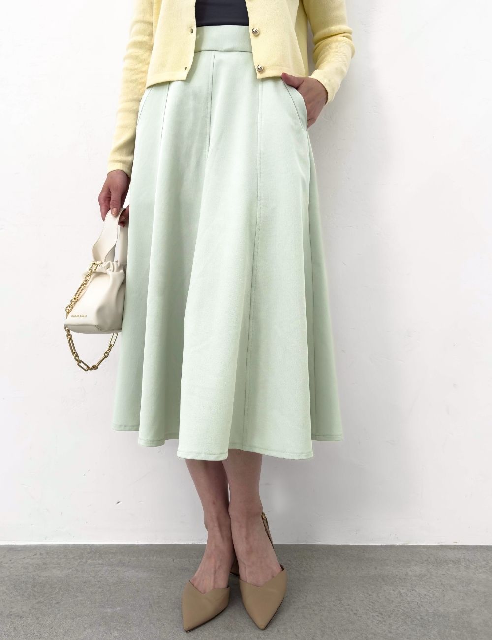 CINEMATIQ ピンタックフレアスカート ライトグリーン ディティール