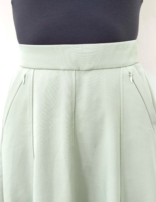 CINEMATIQ ピンタックフレアスカート ライトグリーン ディティール