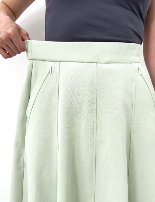 CINEMATIQ ピンタックフレアスカート ライトグリーン ディティール
