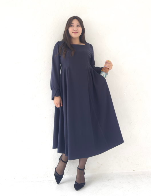 首延長】グレースワンピ| CINEMATIQ by Pinup Closet 首延長】グレースワンピ| CINEMATIQ by Pinup Closet