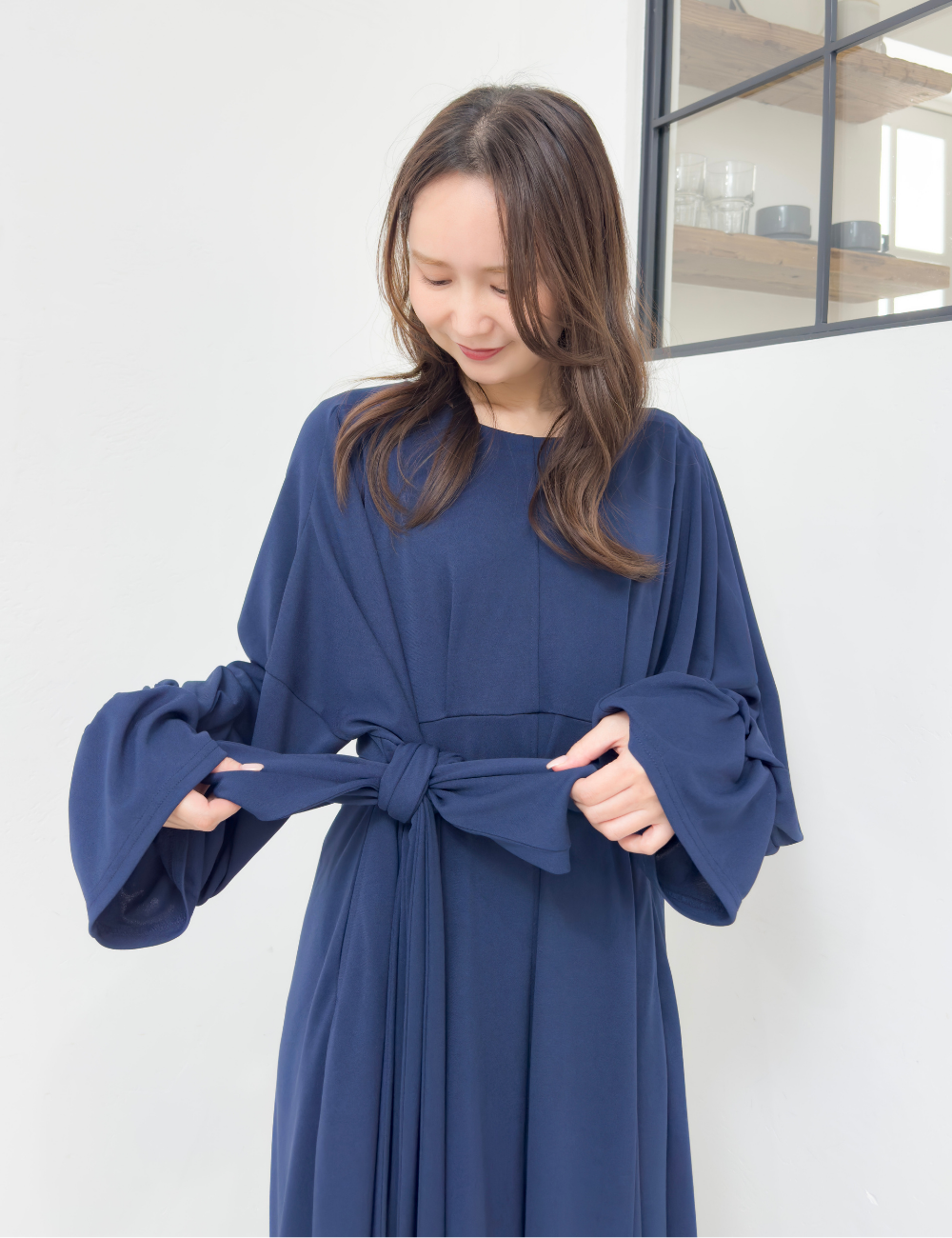 CINEMATIQ ウエストリボンワンピ ネイビー ディティール