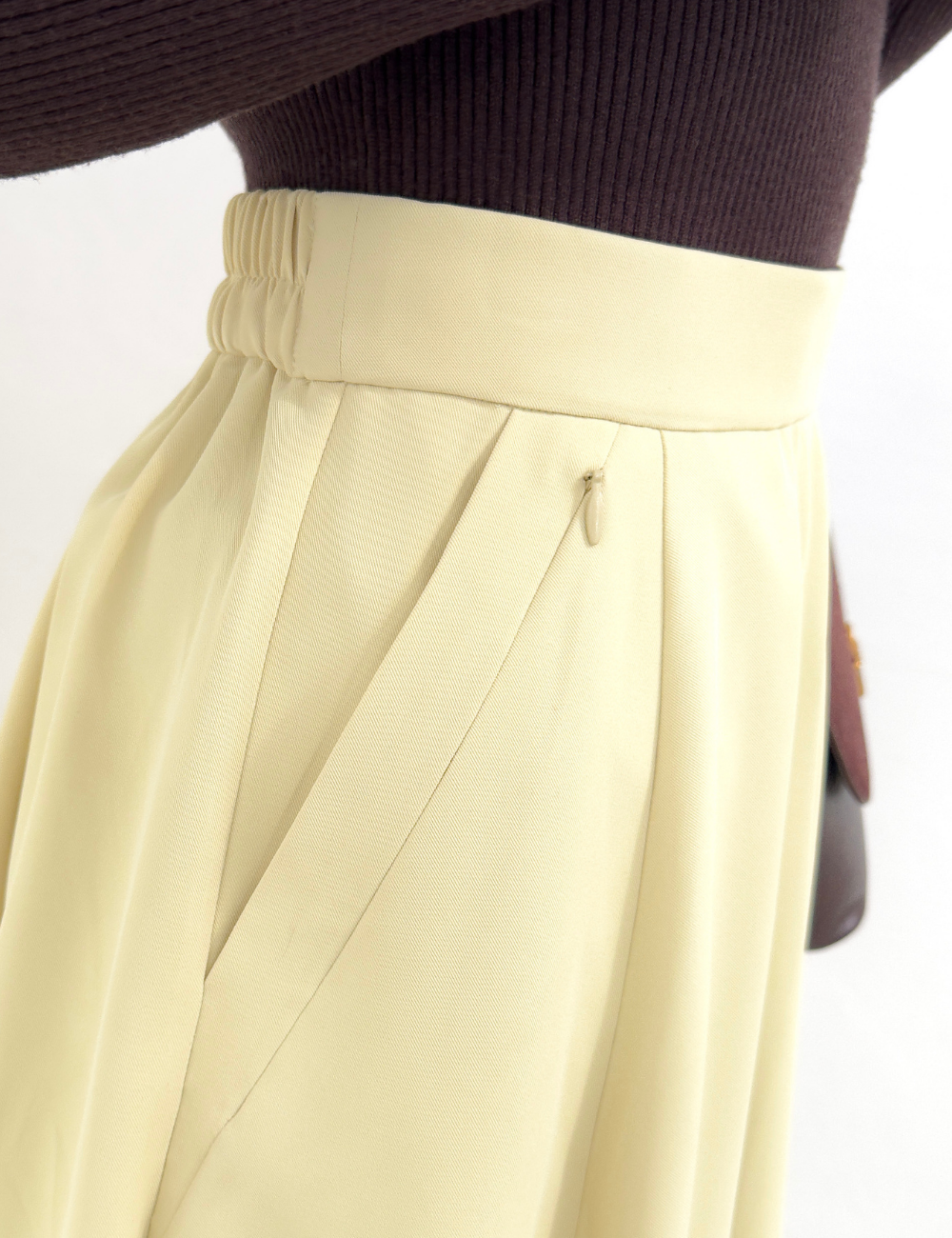 [Basic Line] Double Pocket Flared Skirt