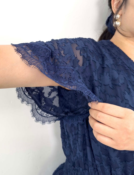 CINEMATIQ カットジャガードワンピ ネイビー ディティール