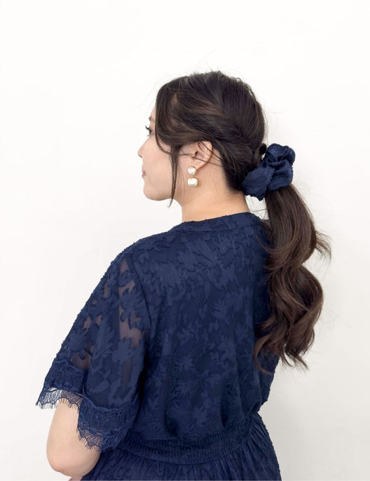 CINEMATIQ カットジャガードワンピ ネイビー ディティール