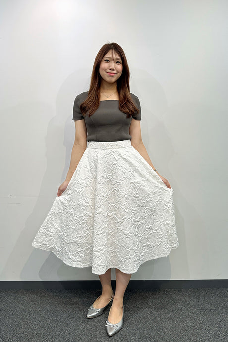 エンボスフラワースカート/ホワイト/ショート丈