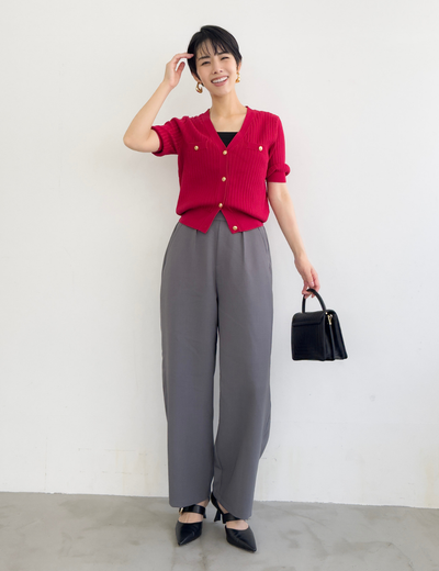 CINEMATIQ 【ベーシックライン】ライトバレルレッグパンツ グレー 正面 モデル着用