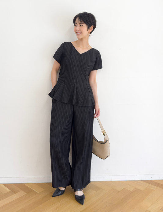 【セットアップ可能】2WAYプリーツペプラムトップス - Pinup Closet ONLINE STORE
