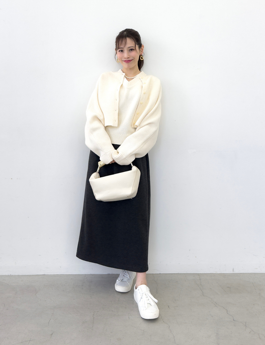 [Basic Line] Fleece-lined I-line skirt