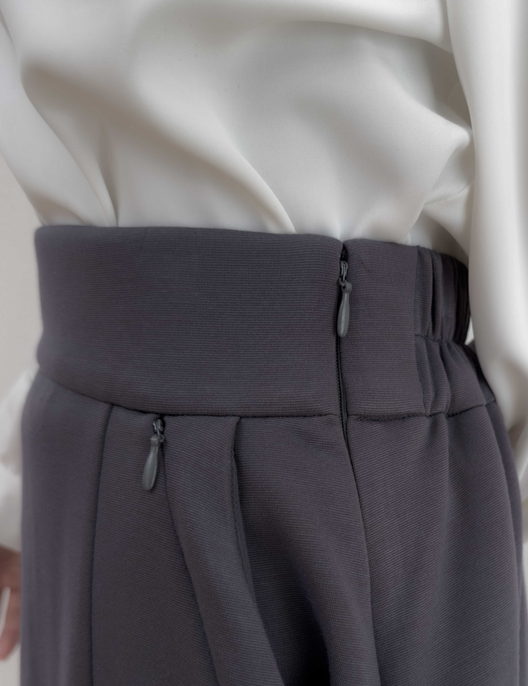 【べーシックライン】ダブルポケットポンチマーメイドスカート