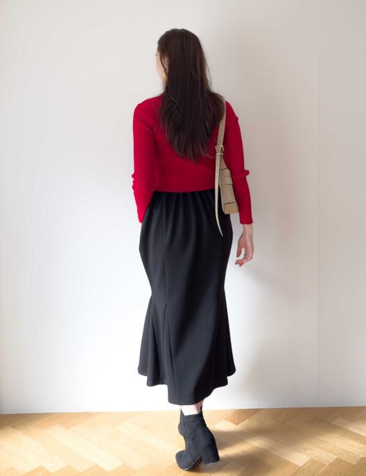 【べーシックライン】ダブルポケットポンチマーメイドスカート