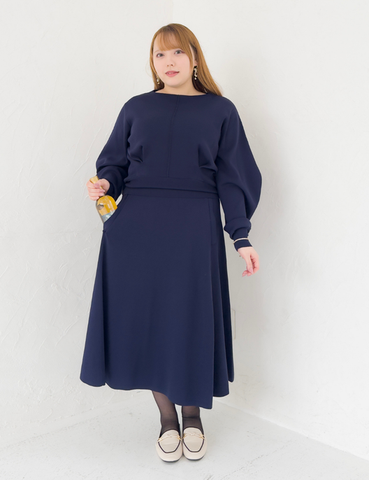 ウエストタックニットセットアップ