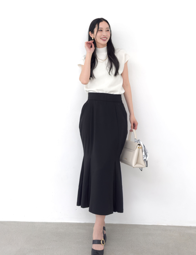 CINEMATIQ 【ベーシックライン】ダブルポケットラメマーメイドスカート ブラック 正面 モデル着用