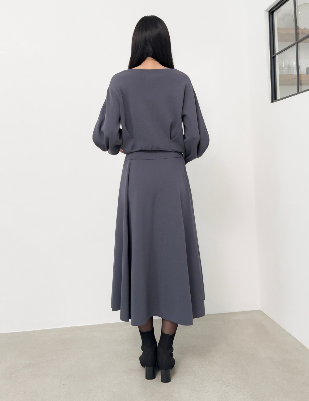 ウエストタックニットセットアップ