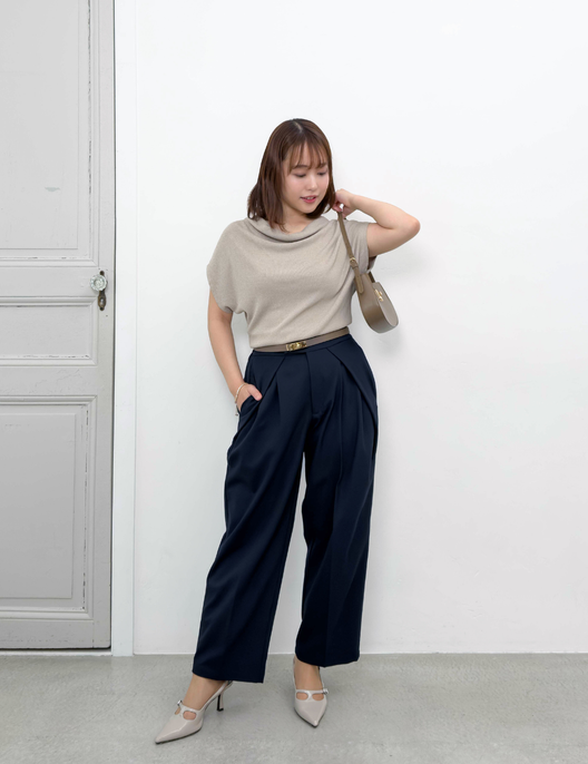 CINEMATIQ 低身長さん専用パンツ ネイビー 正面 モデル着用