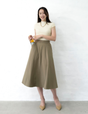 Pintuck flared skirt