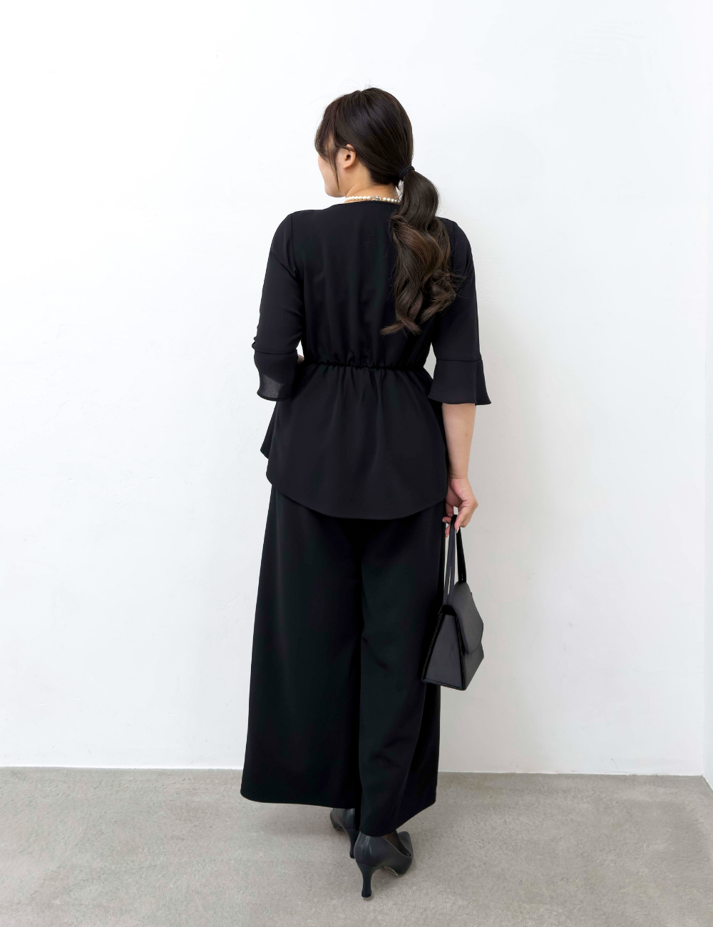 Washable, stretchy black formal wear (3-piece pants set)