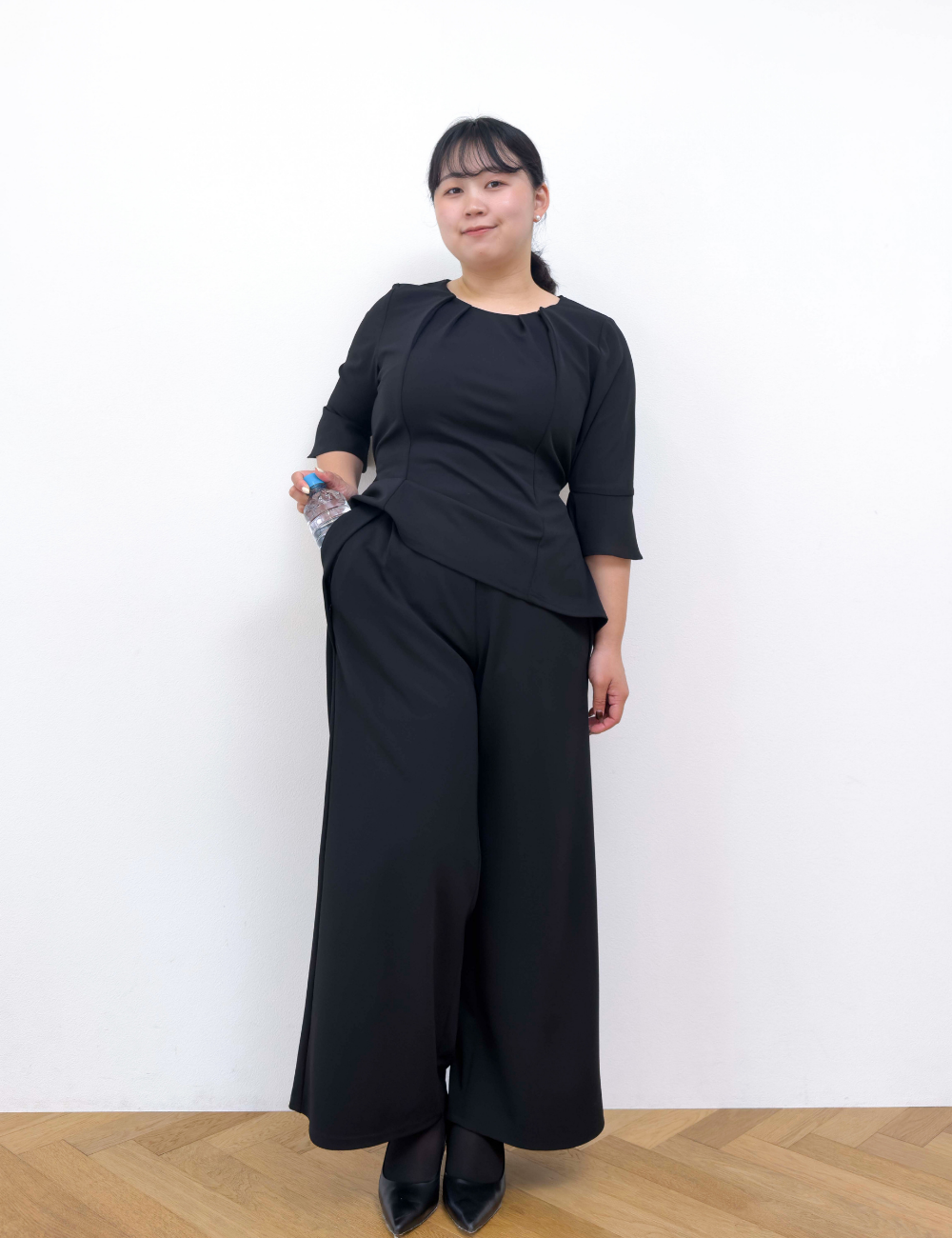 Washable, stretchy black formal wear (3-piece pants set)