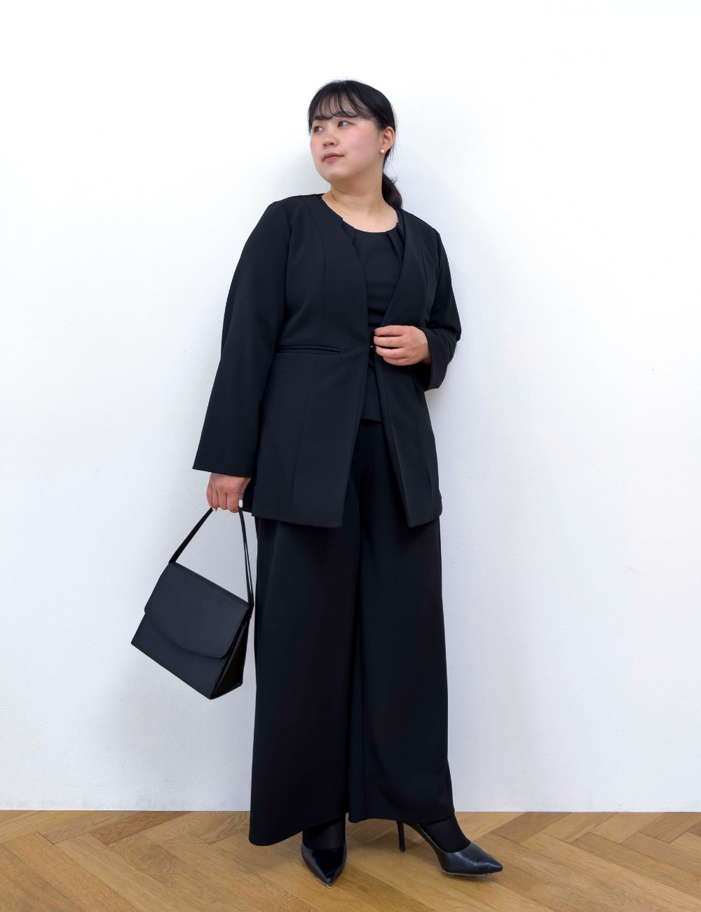 Washable, stretchy black formal wear (3-piece pants set)