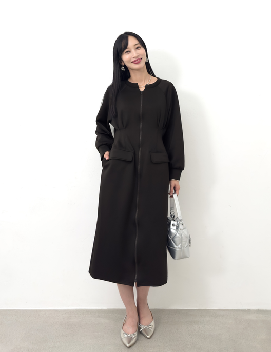 4-pocket sweatshirt dress (POS only)