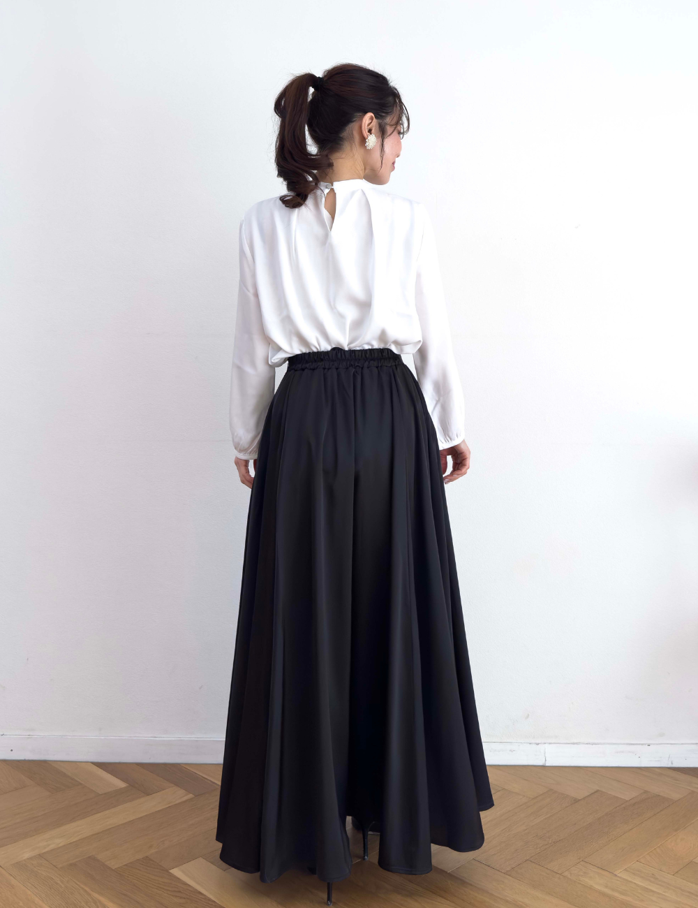 [Concert] Satin Long Skirt [Chorus]