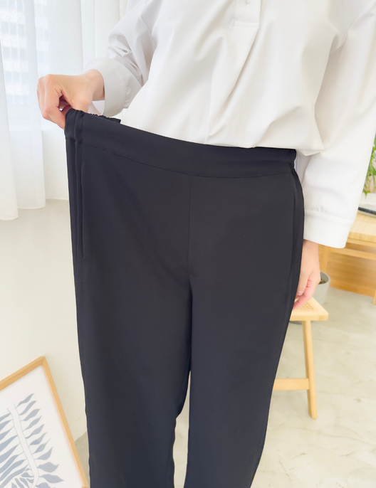 Side pleated straight pants