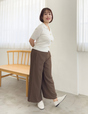 Side pleated straight pants