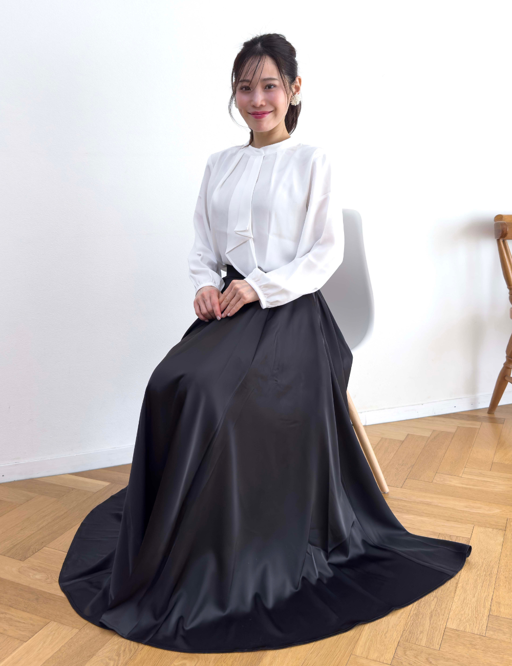 [Concert] Satin Long Skirt [Chorus]