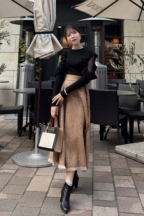 Black and brown coordinated for a sophisticated look