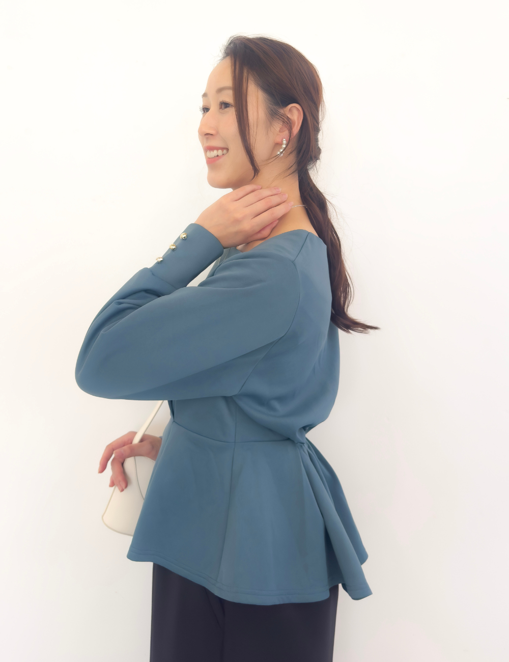 首延長ペプラムトップス