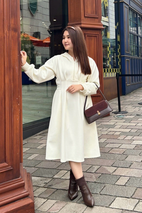 An outfit that looks like it belongs at a certain magic school.
