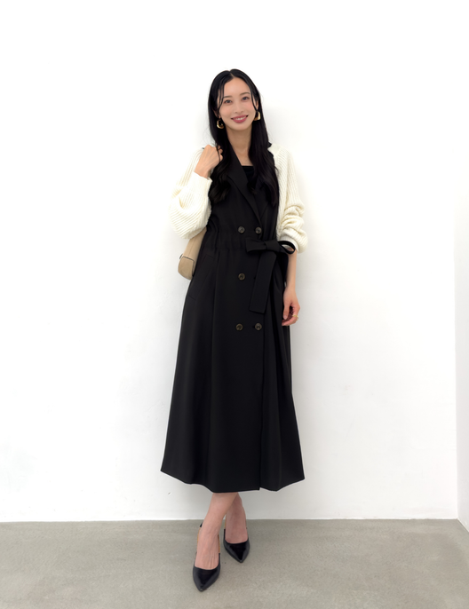 CINEMATIQ リアルフリージレワンピ ブラック 正面 モデル着用