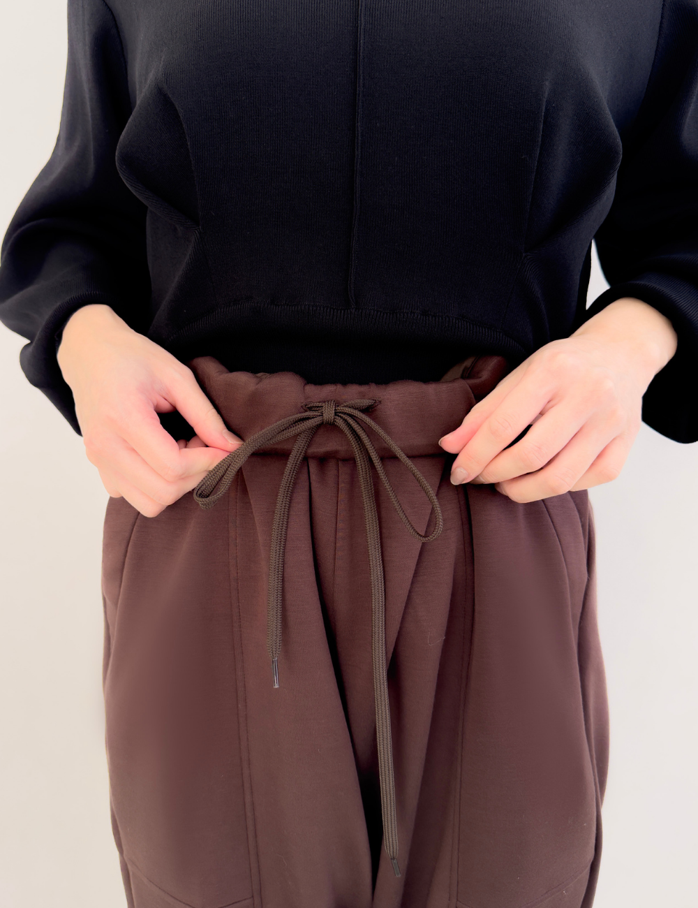 CINEMATIQ 【ベーシックライン】ダブルポケットカーブパンツ ブラウン ディティール