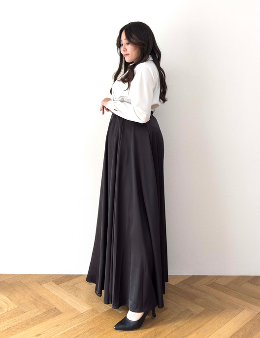 [Concert] Satin Long Skirt [Chorus]
