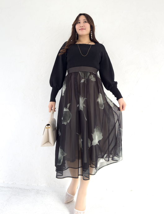CINEMATIQ オーガンジースカート ブラック 正面 モデル着用