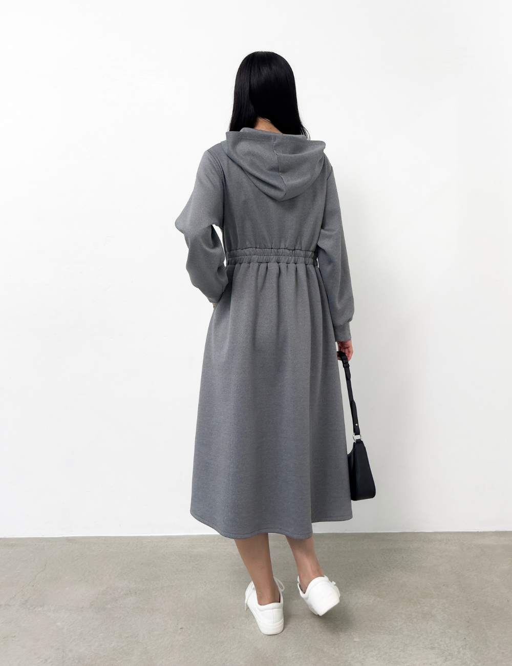 【ベーシックライン】ダブルポケットパーカーワンピ